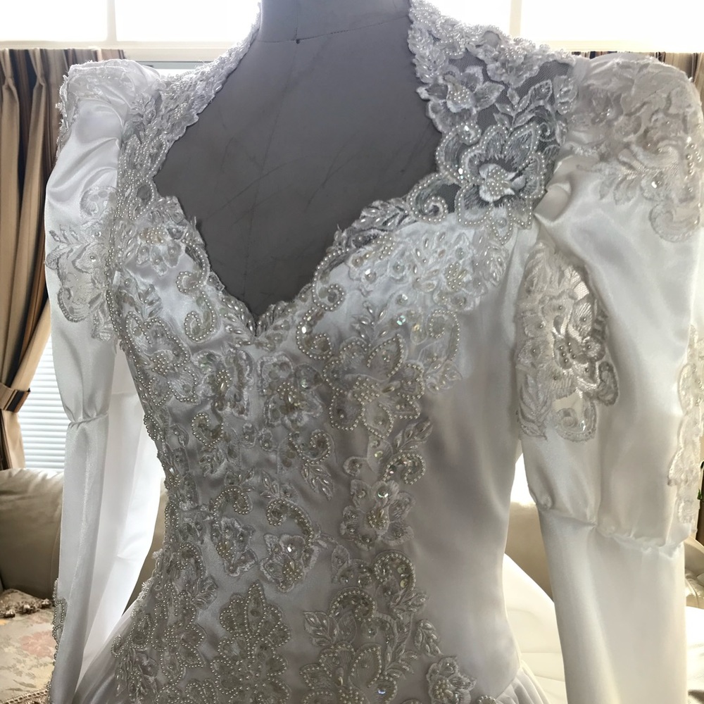 Wedding dress